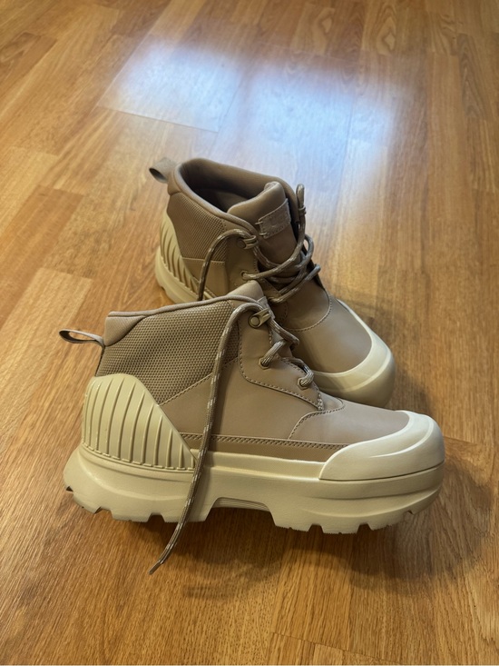 UGG Shoes - UGG NEUMEL X SAND TEXTILE LEATHER WATERPROOF CHUKKA WOMEN'S RAIN BOOTS SIZE US 9